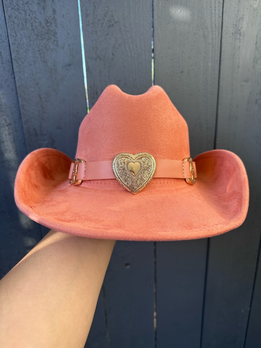 New ! Peach Western Cowboy Hat w/ Gold Heart Buckle 💕 Cowgirl Festival Rodeo Hat